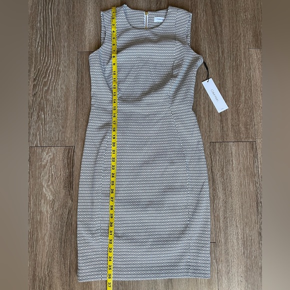 NWT Calvin Klein White Black Diamond Print Sheath Pencil Dress Business 6P - Picture 16 of 16